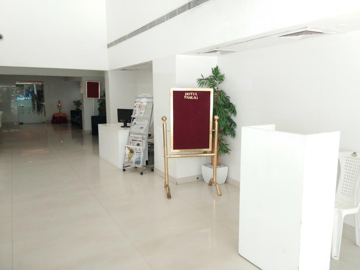 Hotel Pankaj Тривандрум Экстерьер фото